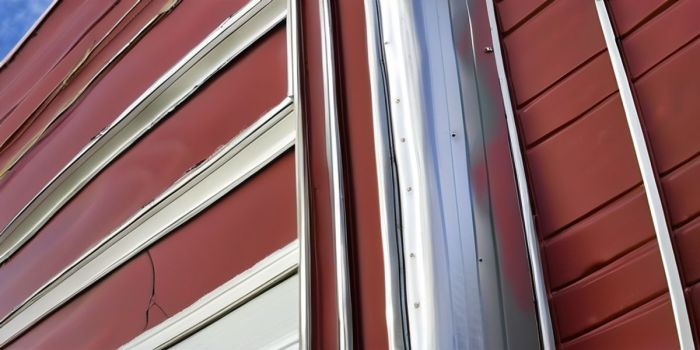 Fixing Aluminum Siding Dents In Oakville